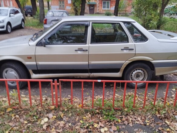 2006 Lada (ВАЗ) 2115, серый, 135000 рублей - вид 3