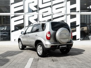 2015 Chevrolet Niva I Рестайлинг, серый, 698000 рублей, вид 2