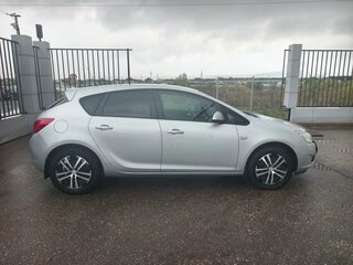2012 Opel Astra J, серебристый, 500000 рублей, вид 4
