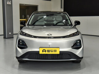 2026 Changan Qiyuan Q05 51.9 kWh II, серебристый, 2150228 рублей, вид 2
