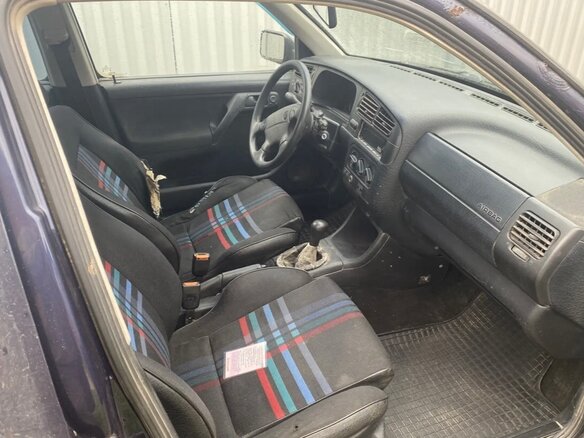 1994 Volkswagen Golf III, синий, 50000 рублей - вид 5