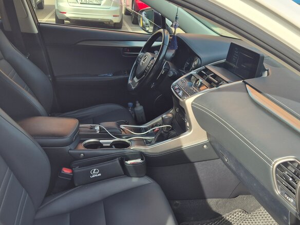 2019 Lexus NX 300 I Рестайлинг, белый, 2550000 рублей - вид 7