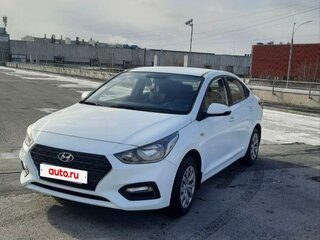 2019 Hyundai Solaris II, белый, 1300000 рублей, вид 2