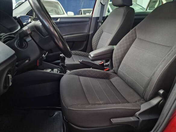 2020 Skoda Rapid II, красный, 1430000 рублей - вид 10