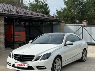 2011 Mercedes-Benz E-Класс 250 5G-Tronic IV (W212, S212, C207), белый, 1350000 рублей, вид 1