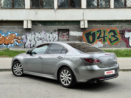 2010 Mazda 6 II (GH) Рестайлинг, серый, 955000 рублей, вид 4