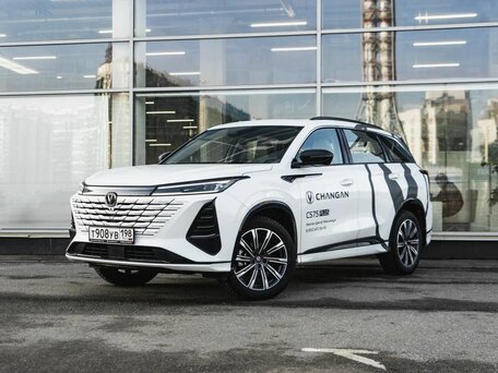 2024 Changan CS75 Plus IV, белый, 2700000 рублей, вид 1