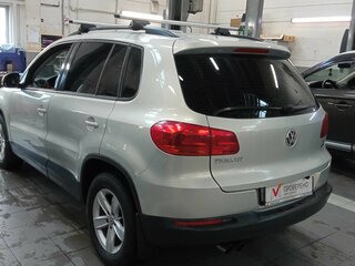 2013 Volkswagen Tiguan I Рестайлинг, серый, 1099000 рублей, вид 4