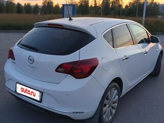 2013 Opel Astra J Рестайлинг, белый, 720000 рублей, вид 3