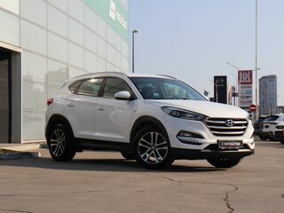 2018 Hyundai Tucson III, белый, 1800000 рублей, вид 3