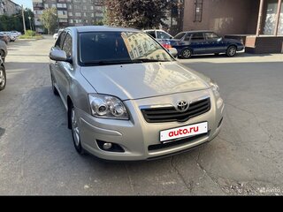 2006 Toyota Avensis II Рестайлинг, серебристый, 750000 рублей, вид 3