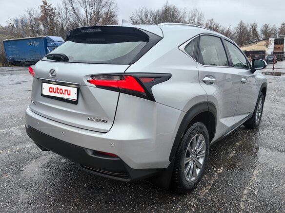 2015 Lexus NX 200 I, серебристый, 2870000 рублей - вид 3