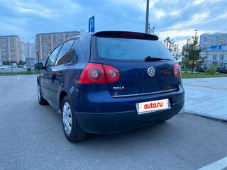 2005 Volkswagen Golf V, синий, 300000 рублей, вид 4