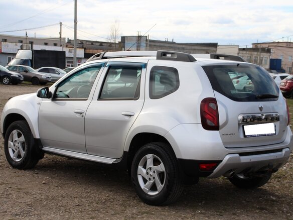 2017 Renault Duster I Рестайлинг, серебристый, 1299000 рублей - вид 6