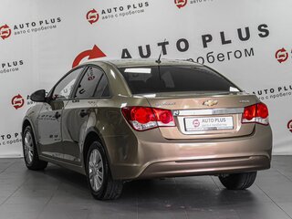 2014 Chevrolet Cruze I Рестайлинг, бежевый, 699000 рублей, вид 2