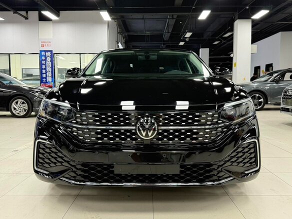 2022 Volkswagen Passat (North America and China) II (China Market) Рестайлинг, чёрный - вид 1