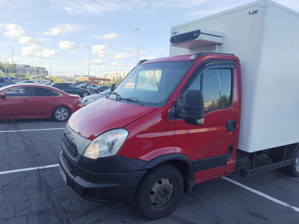 2013 Iveco Daily, красный, 1650000 рублей - вид 7