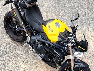 2012 Triumph Speed Triple, жёлтый, 590000 рублей, вид 5
