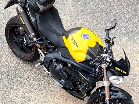 2012 Triumph Speed Triple, жёлтый, 590000 рублей, вид 5
