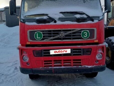 2007 Volvo FM, красный, 2700000 рублей, вид 1
