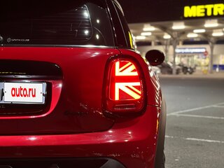 2022 Mini Hatch JCW III (F55/F56) Рестайлинг 2, красный, 3950000 рублей, вид 4