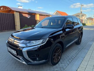 2019 Mitsubishi Outlander III Рестайлинг 3, чёрный, 1950000 рублей, вид 5