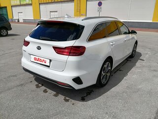 2018 Kia Ceed III, белый, 1550000 рублей, вид 5