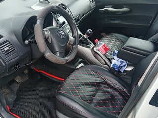 2009 Toyota Auris I, серебристый, 750000 рублей, вид 5