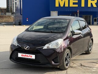 2017 Toyota Vitz III (XP130) Рестайлинг 2, фиолетовый, 985000 рублей, вид 1