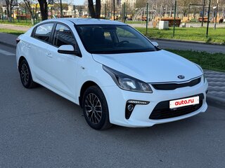 2017 Kia Rio IV, белый, 1100000 рублей, вид 3