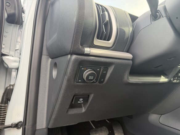 2026 Ford Expedition V, белый, 15469275 рублей - вид 9