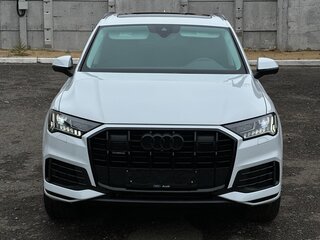 2023 Audi Q7 45 TFSI II (4M) Рестайлинг, белый, 4100000 рублей, вид 1