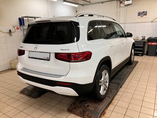 2020 Mercedes-Benz GLB 200 d I (X247), белый, 3790000 рублей, вид 3