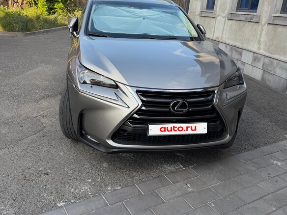2015 Lexus NX 200 I, серый, 2600000 рублей