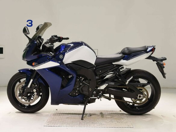 2012 Yamaha FZ1, синий, 575000 рублей