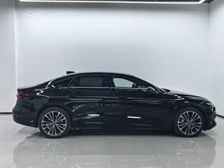 2026 Audi A6L e-tron, чёрный, 7816033 рублей, вид 3