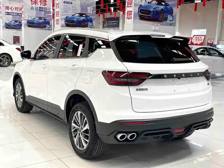 2022 Geely Binyue I Рестайлинг, белый, 1284000 рублей, вид 2