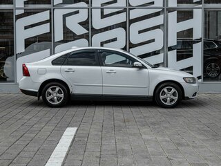 2008 Volvo S40 II Рестайлинг, белый, 530000 рублей, вид 5