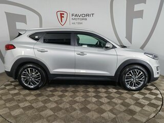 2018 Hyundai Tucson III Рестайлинг, серебристый, 1779000 рублей, вид 4