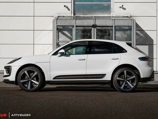 2025 Porsche Macan I Рестайлинг 2, белый, 9990000 рублей, вид 5
