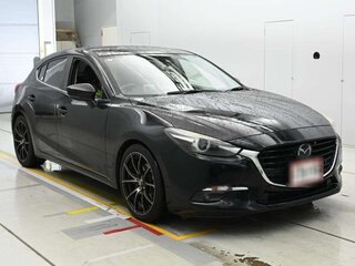 2017 Mazda Axela III Рестайлинг, чёрный, 965005 рублей, вид 3