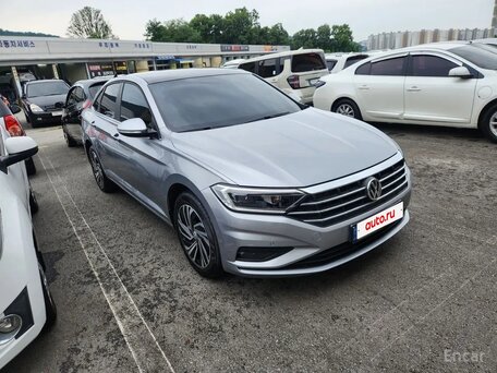 Volkswagen Jetta VII Рестайлинг