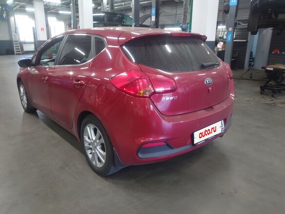 2014 Kia Ceed II, красный, 950000 рублей - вид 5