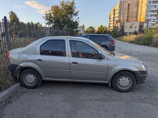 2014 Renault Logan I Рестайлинг, бежевый, 425000 рублей, вид 2