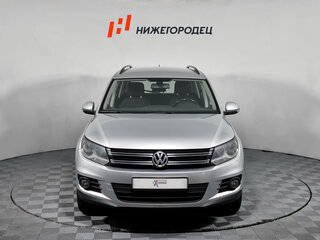 2012 Volkswagen Tiguan I Рестайлинг, серебристый, 942000 рублей, вид 2