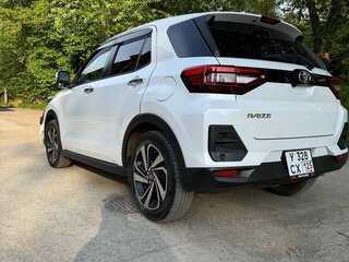 2022 Toyota Raize I, белый, 1750000 рублей, вид 5
