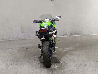 2011 Kawasaki Ninja 400, зелёный, 400000 рублей, вид 4