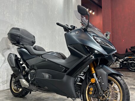2023 Yamaha TMAX, синий, 1235000 рублей, вид 4