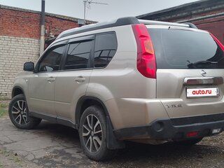 2010 Nissan X-Trail II, золотистый, 1029000 рублей, вид 3