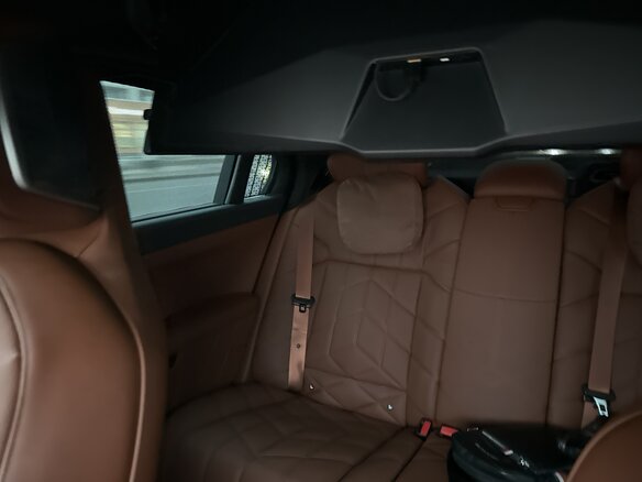 2023 BMW 7 серии 740d xDrive VII (G70), чёрный, 16250000 рублей - вид 12